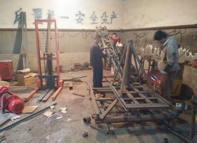 點(diǎn)擊查看詳細(xì)信息<br>標(biāo)題：華友機(jī)械多用途吊J 閱讀次數(shù)：7780